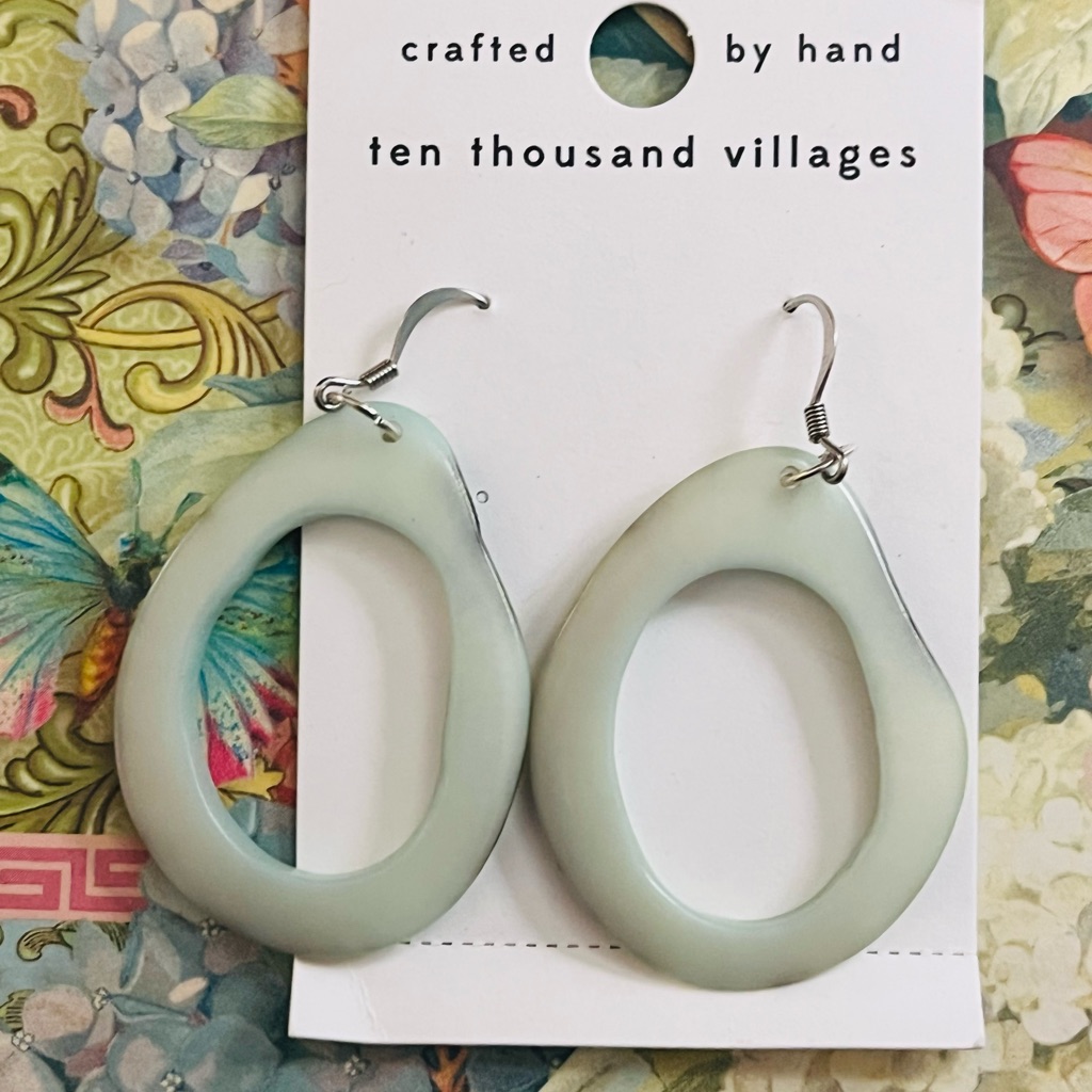Nwt-Ten Thousand Villages Mint Green Earrings